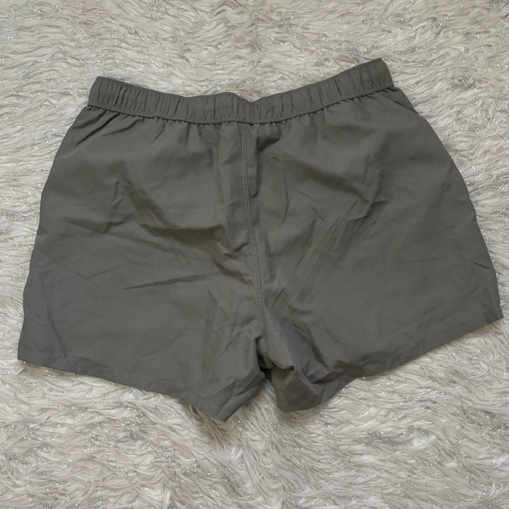 ASOS Light Green Hybrid Shorts Size UK 34” 86cm - Picture 2 of 10